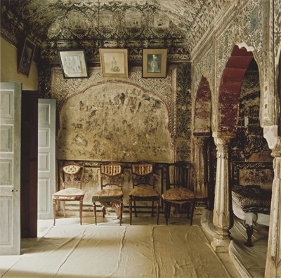 Lot 369 - Derry Moore (b.1937)