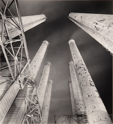 Lot 274 - Michael Kenna (b.1953)