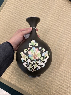 Lot 90 - Two Japanese cloisonné enamel 'floral' vases by Ando Jubei Company