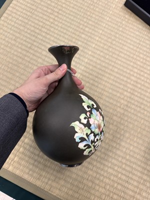 Lot 90 - Two Japanese cloisonné enamel 'floral' vases by Ando Jubei Company