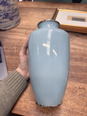 Lot 89 - A Japanese cloisonné enamel 'orchid' vase by Tamura