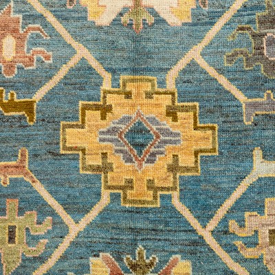 Lot 86 - An Arts & Crafts design carpet