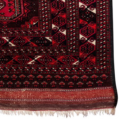 Lot 17 - An antique Saryk carpet, Turkmenistan
