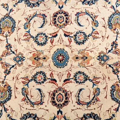 Lot 34 - A fine Kashan rug, central Persia