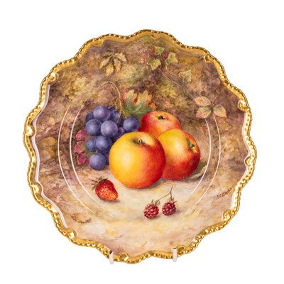 Lot 202 - A Royal Worcester, cabinet plate, hand painted with autumnal fruit