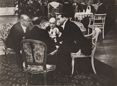 Lot 124 - Erich Salomon (1886-1944)