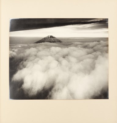 Lot 98 - Koyo Okada (1895-1972)