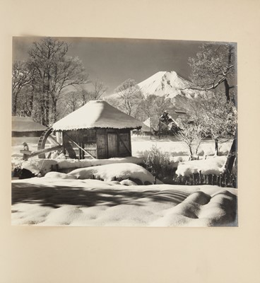 Lot 98 - Koyo Okada (1895-1972)