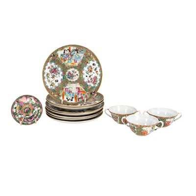 Lot 299 - A group of Chinese canton famille rose porcelain, late 19th / early 20th century