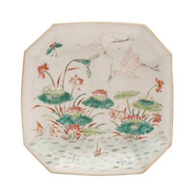Lot 633 - A Chinese famille-rose footed dish, Qing dynasty, 19th century, Tongzhi mark
