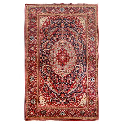 Lot 90 - A fine antique Kashan rug, central Persia