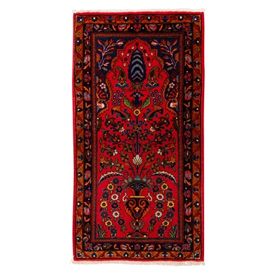 Lot 10 - A fine Sarouk prayer rug, west Persia