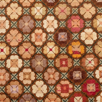 Lot 20 - An antique Ningxia rug, China