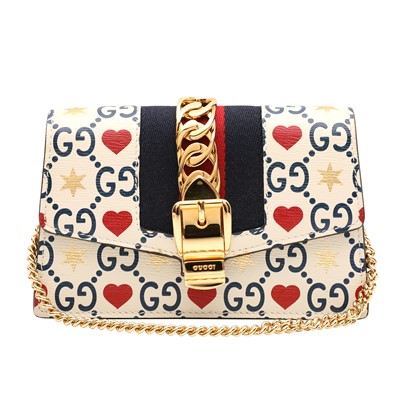 Lot 68 - Gucci Ivory Valentines Day Silvie Super Mini Bag