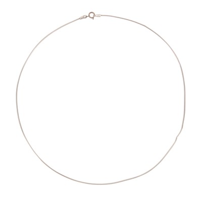 Lot 242 - A serpentine chain necklace