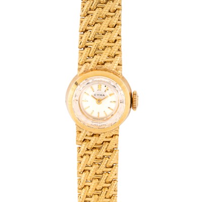 Lot 84 - Cyma - Bracelet Watch