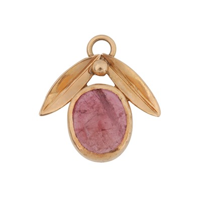 Lot 137 - A tourmaline flower pendant