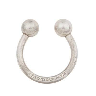 Lot 239 - Tiffany & Co. | A horseshoe silver keyring