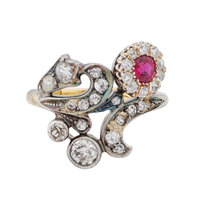 Lot 148 - A ruby and diamond ring