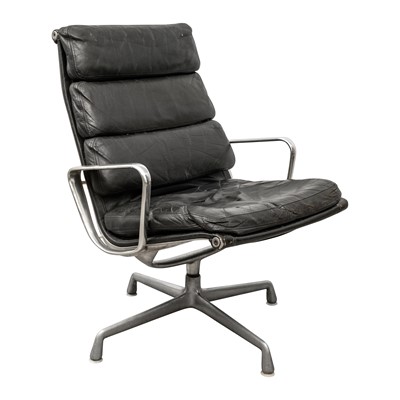 Lot 183 - Charles (American 1907-1978) and Ray (American 1912-1988) Eames for Herman Miller