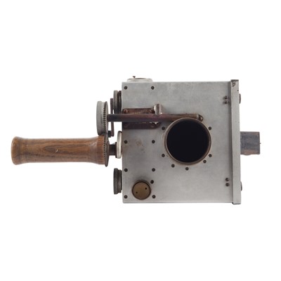 Lot 66 - Cherry Kearton's Prototype Rifle Camera c.1919