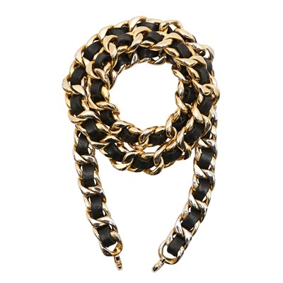 Lot 142 - Chanel Black Chunky Chain Belt