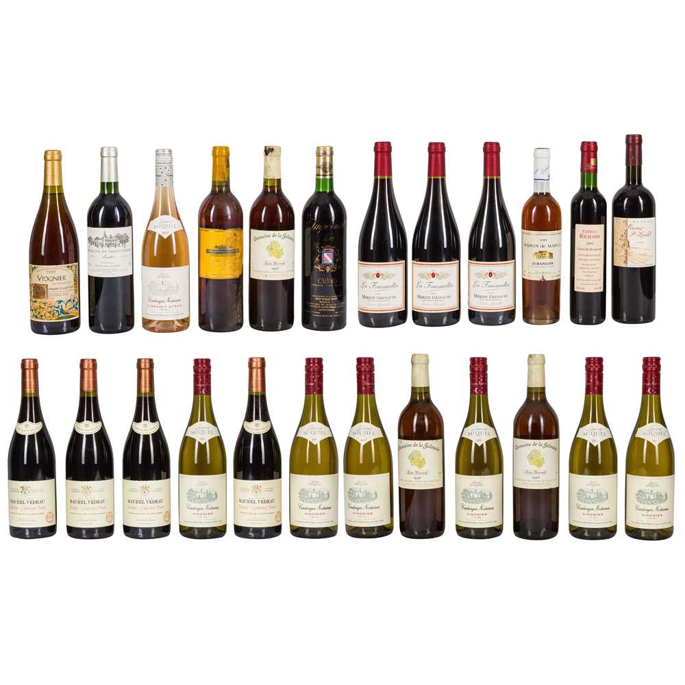 Lot 170 - A selection of French wines - 24 bottles
