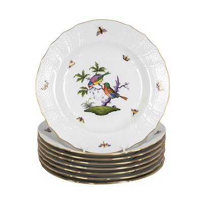 Lot 354 - A set of eight Herend Rotschild bird pattern dinner plates