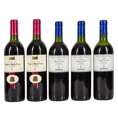 Lot 194 - Palacio de la Vega - 5 Bottles