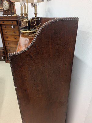 Lot 5 - A Regency mahogany open bookcase