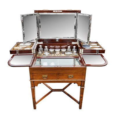 Lot 30 - A German mahogany dressing table, circa 1920s