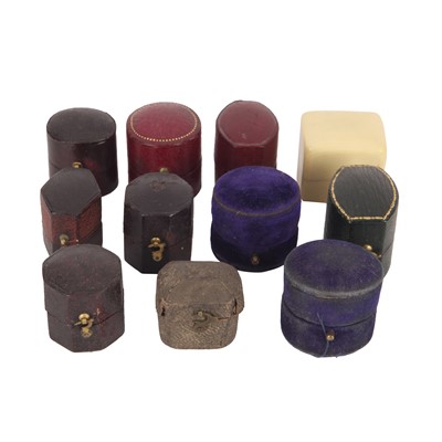 Lot 492 - A collection of antique jewellery boxes