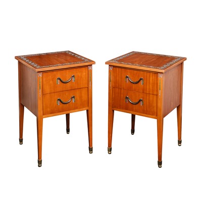 Lot 57 - A pair of William Maclean Sheraton-style bedside tables