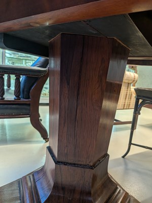 Lot 11 - A Regency rosewood circular dining table
