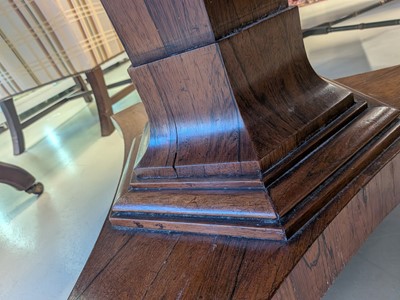 Lot 11 - A Regency rosewood circular dining table