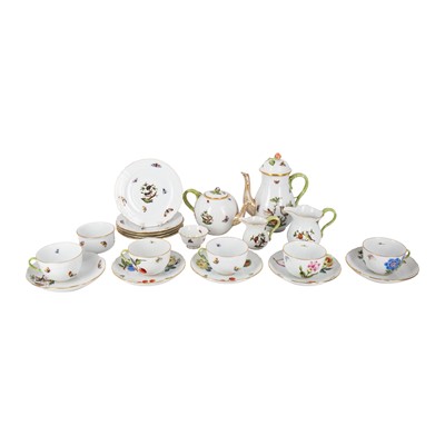 Lot 355 - Herend Porcelain, 'Rotschild Bird' pattern part tea and coffee set
