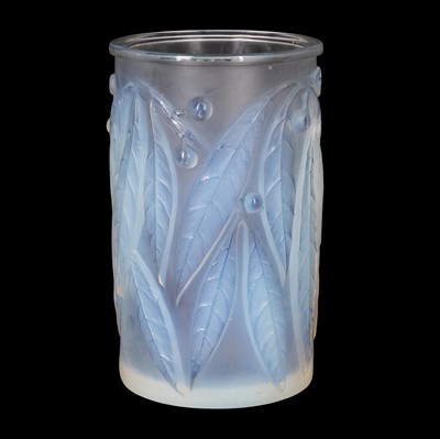 Lot 63 - Rene Lalique (French 1860-1945)