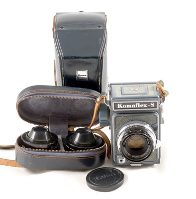 Lot 228 - Komaflex-S 127 SLR Camera Outfit.