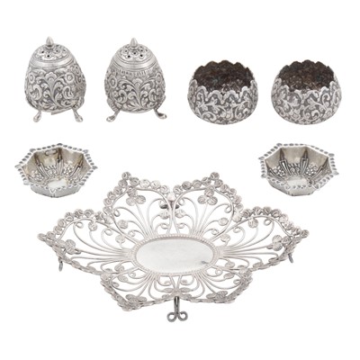 Lot 713 - Cutch circa 1900