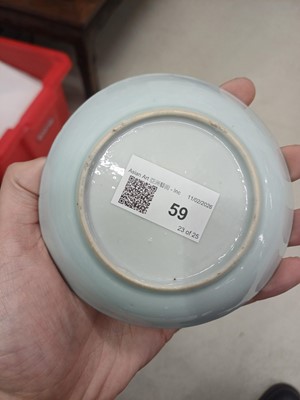 Lot 59 - A group of Chinese ceramics, Qing dynasty, Kangxi period - 19th century