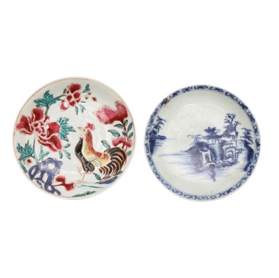 Lot 59 - A group of Chinese ceramics, Qing dynasty, Kangxi period - 19th century