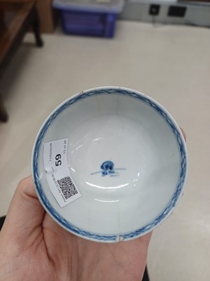 Lot 59 - A group of Chinese ceramics, Qing dynasty, Kangxi period - 19th century