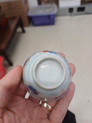 Lot 59 - A group of Chinese ceramics, Qing dynasty, Kangxi period - 19th century