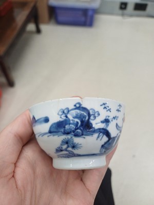 Lot 59 - A group of Chinese ceramics, Qing dynasty, Kangxi period - 19th century