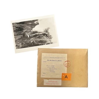 Lot 155 - Aviation archive.