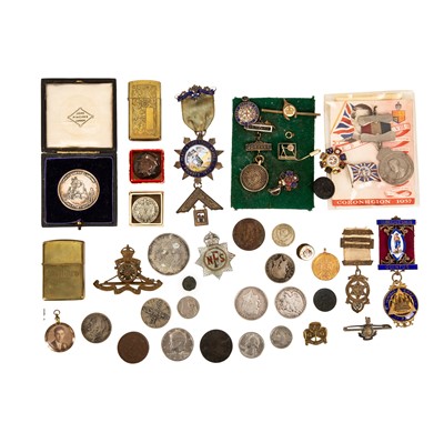 Lot 212 - A nine carat gold London Midland & Scottish Railway Ambulance Centre Medal