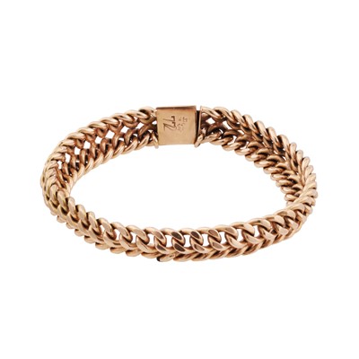 Lot 227 - A Fancy Link Bracelet