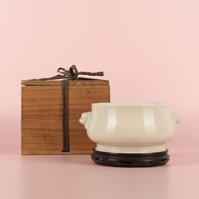 Lot 20 - A Chinese Dehua bombe censer, Qing dynasty, Kangxi period