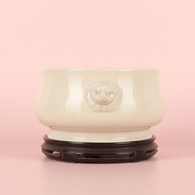 Lot 20 - A Chinese Dehua bombe censer, Qing dynasty, Kangxi period