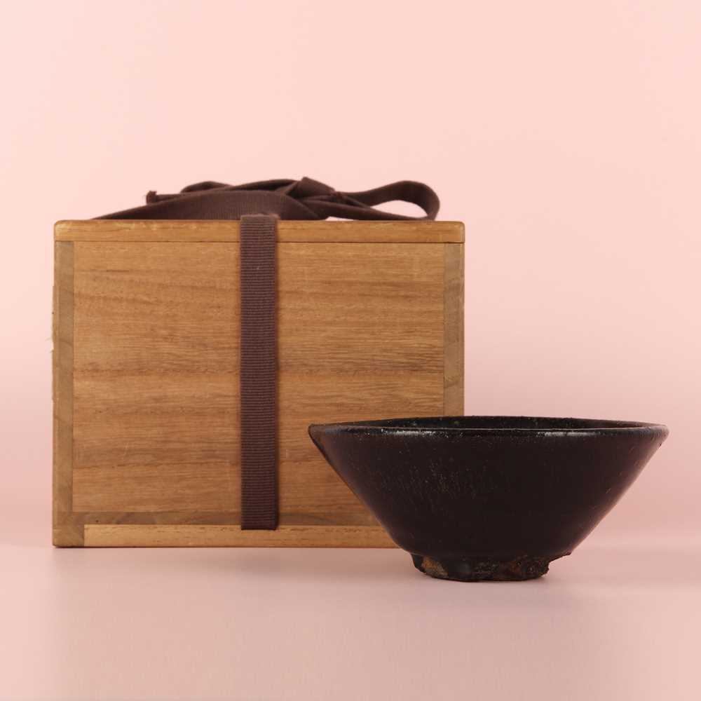 Lot 29 - A Chinese Jian black-glazed 'hare's fur' conical bowl, Song dynasty
